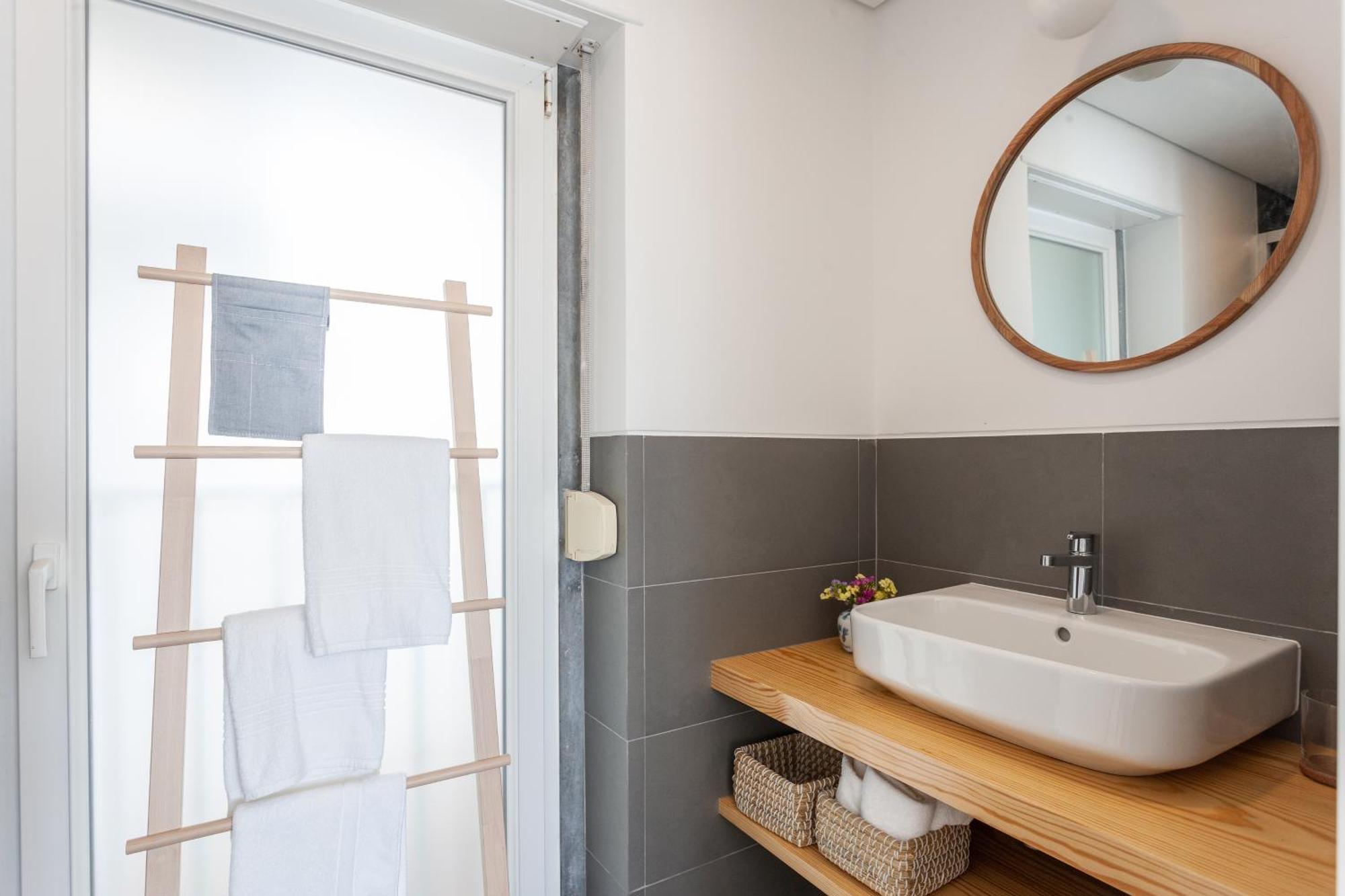 Blue Buddha Beach Rooms & Suites เอริเซรา ภายนอก รูปภาพ
